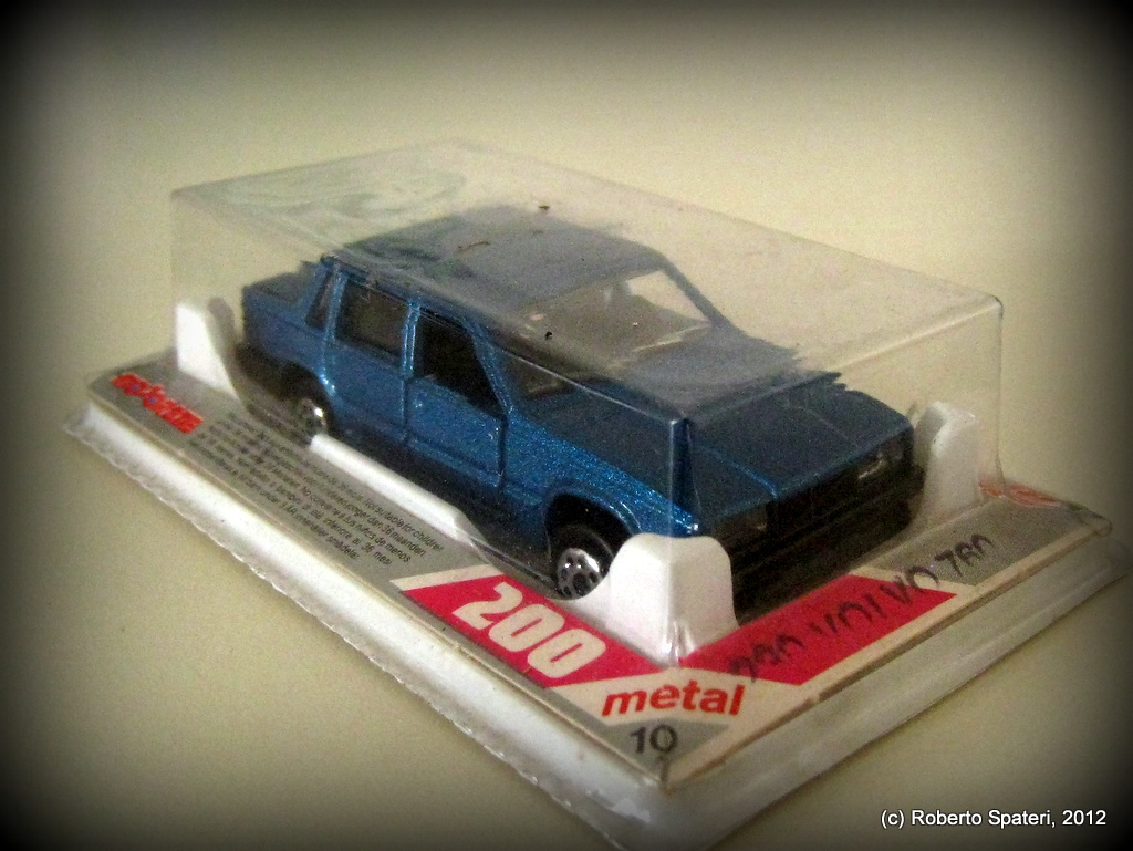 Majorette Volvo 760 (n.230)